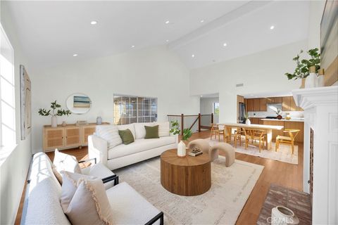 Photo of 2707 Mathews Avenue #A, Redondo Beach, CA 90278 (MLS # TR25264223)