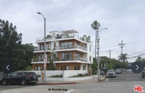 Photo of 404 Venice Way, Los Angeles, CA 90291 (MLS # 26856337)