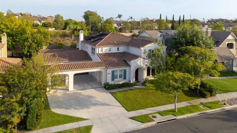 Photo of 15541 Pinehurst Pl. PL, San Diego, CA 92131 (MLS # 260013181SD)