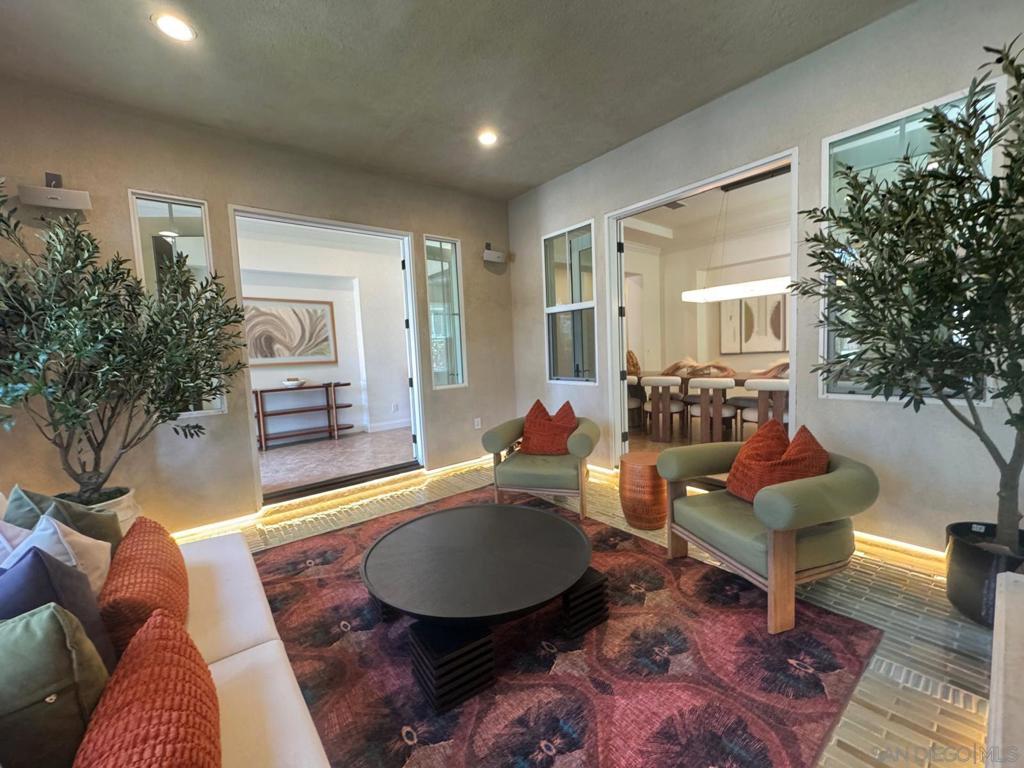 15541 Pinehurst Pl.