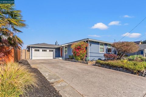 Photo of 1172 Peralta Rd Rd, Pacifica, CA 94044 (MLS # 41131045)