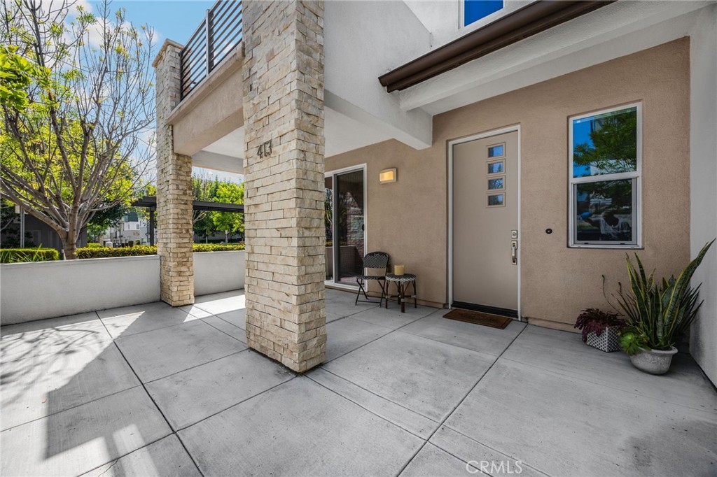 413 Broadway Drive