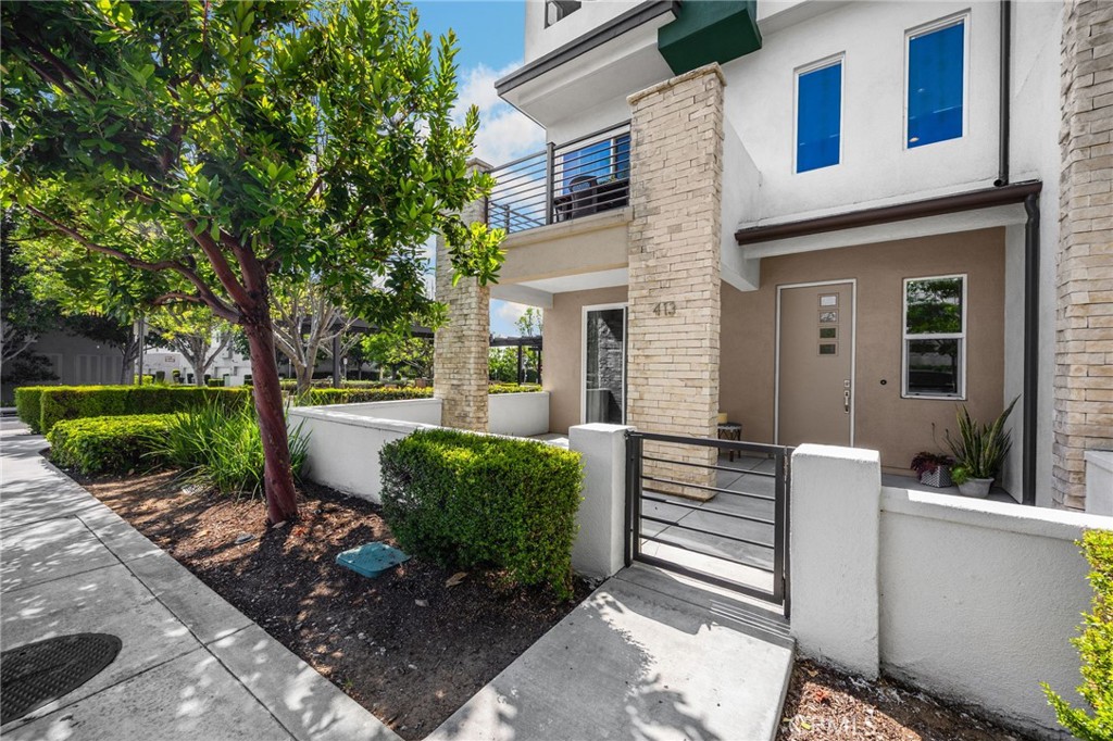 413 Broadway Drive