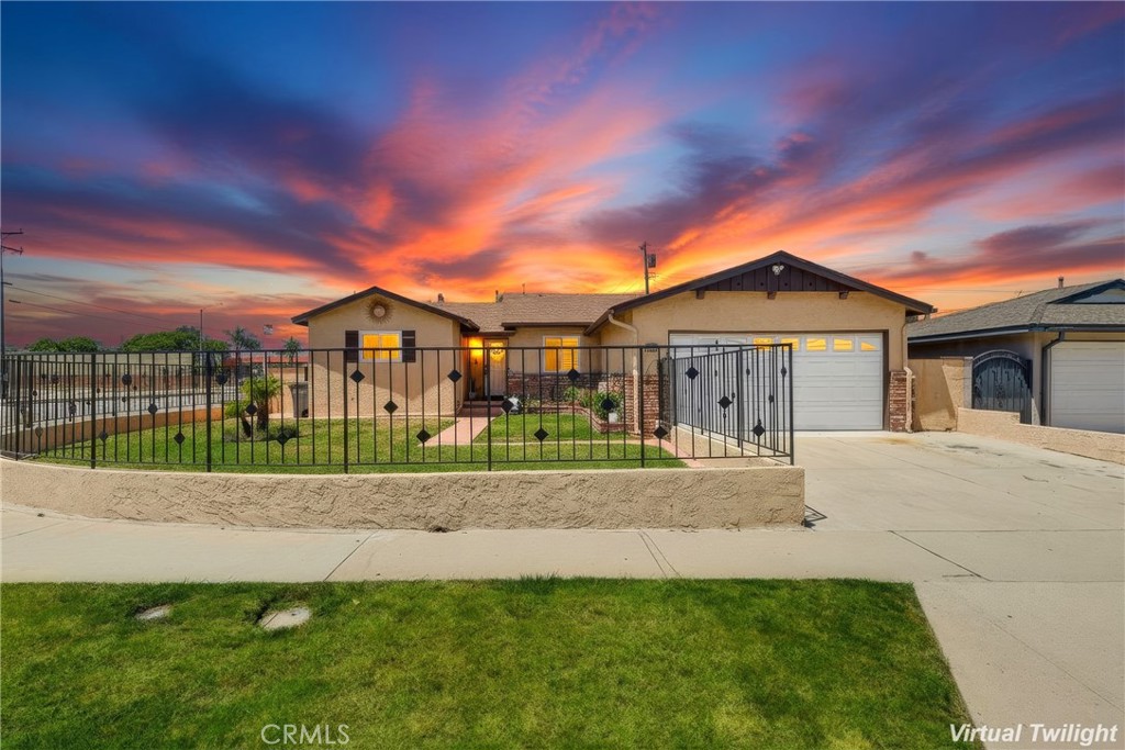 555 W Shadwell