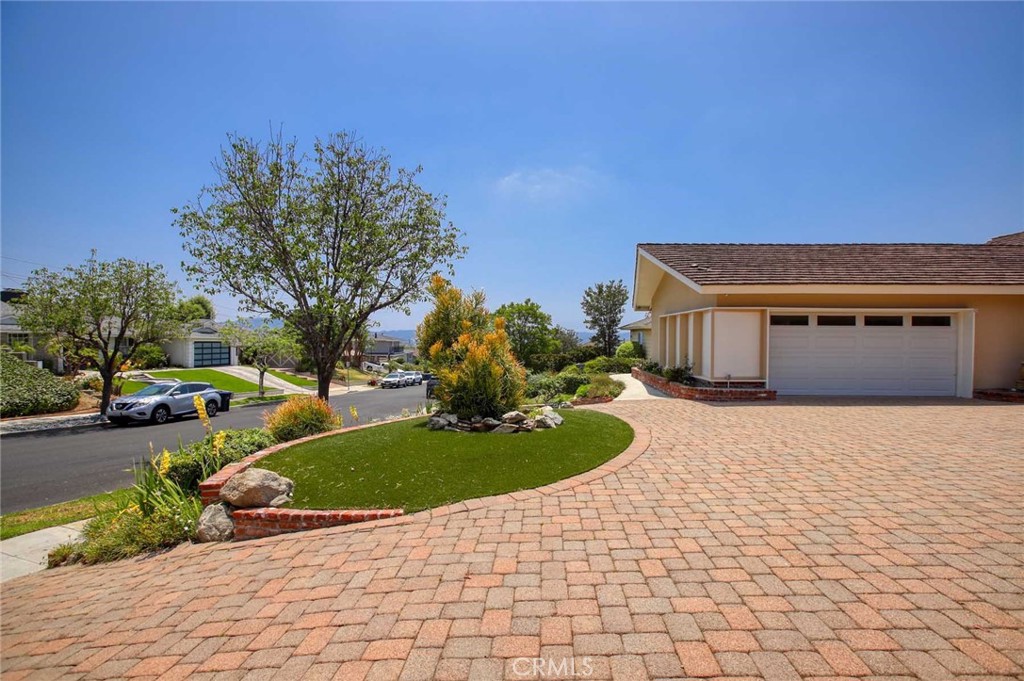 1029 Cornell Drive