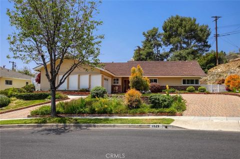 1029 Cornell Drive Burbank CA 91504