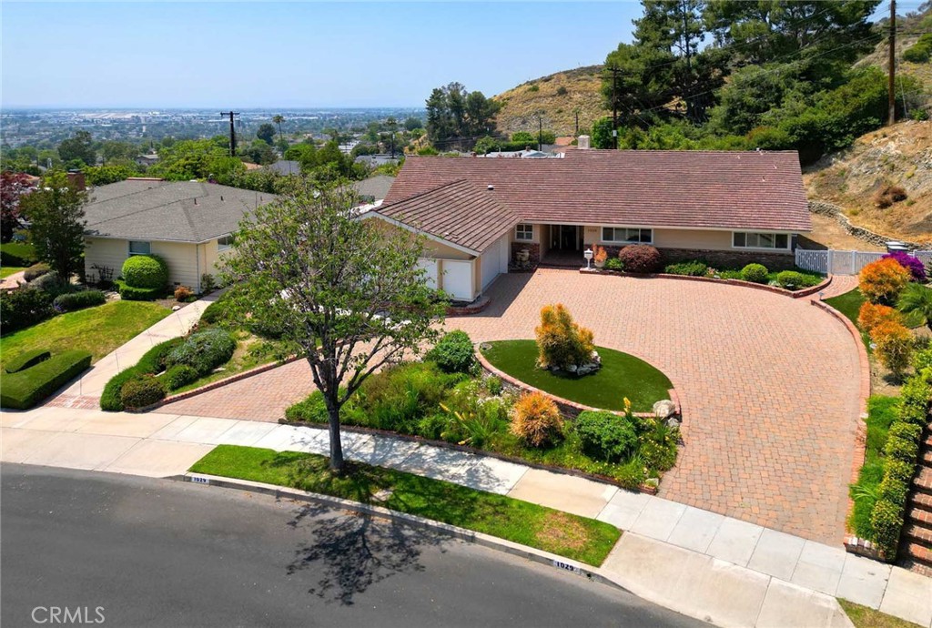 1029 Cornell Drive