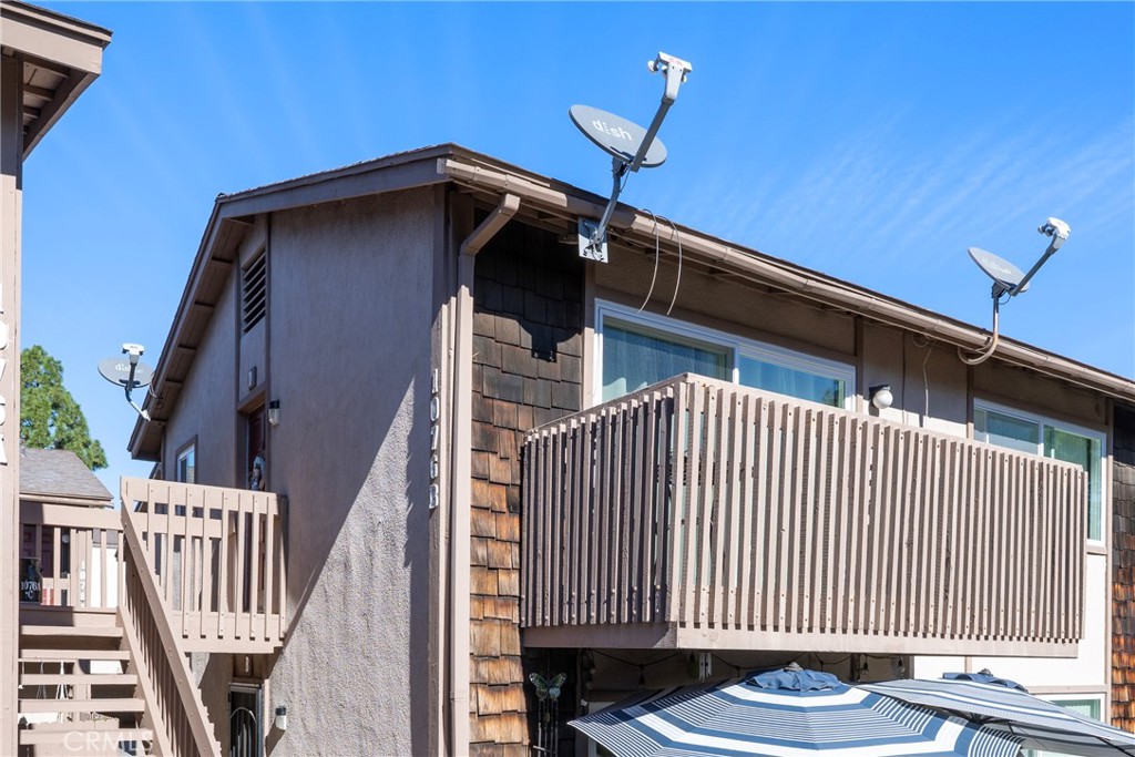 1082 Cabrillo Park A