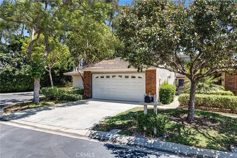 4 Dogwood N, Irvine, CA 92612 - MLS#: PF26003639