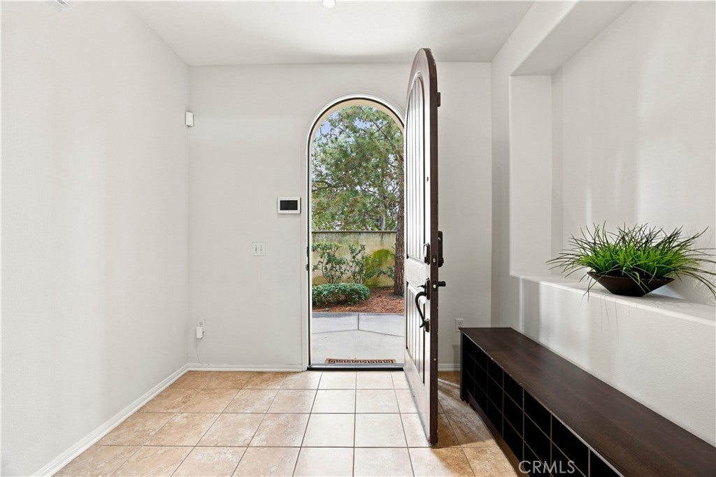 20312 Paseo Meriana