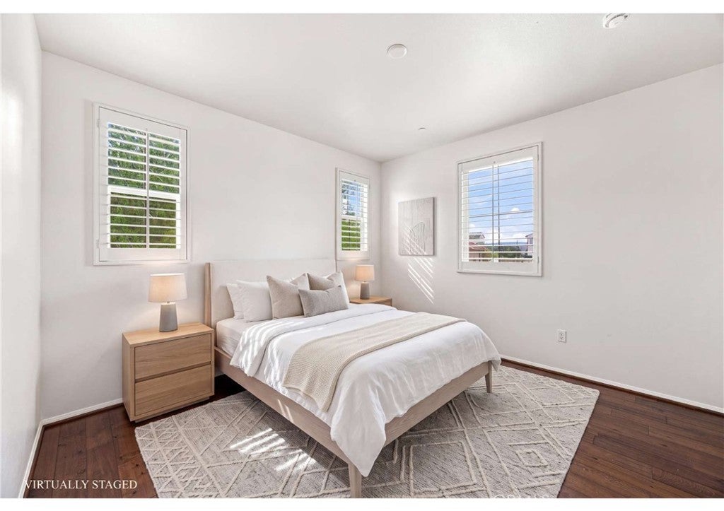 20312 Paseo Meriana