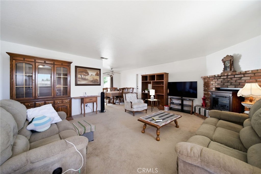 11998 Omak Road