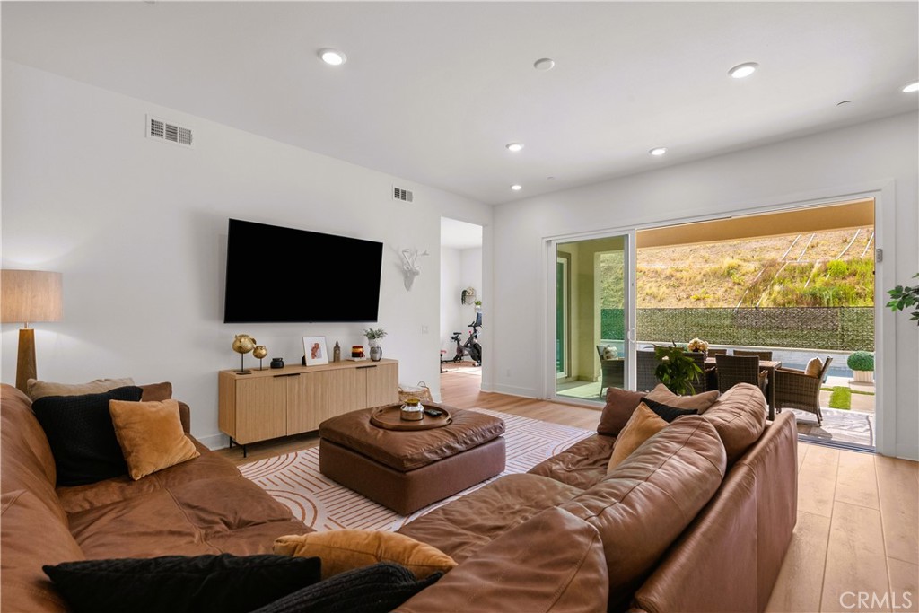 Campana at Tesoro Highlands - Residential