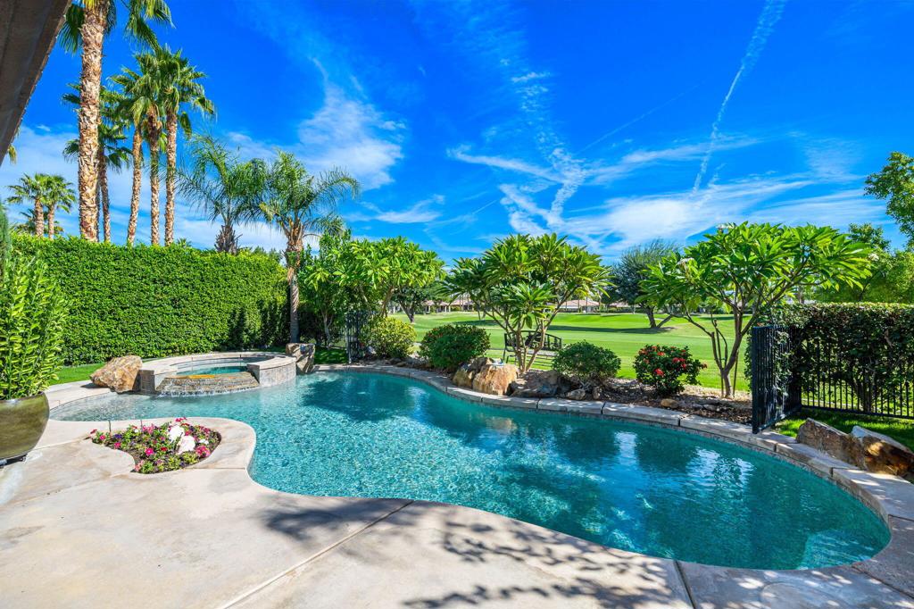 PGA Legends - Residential