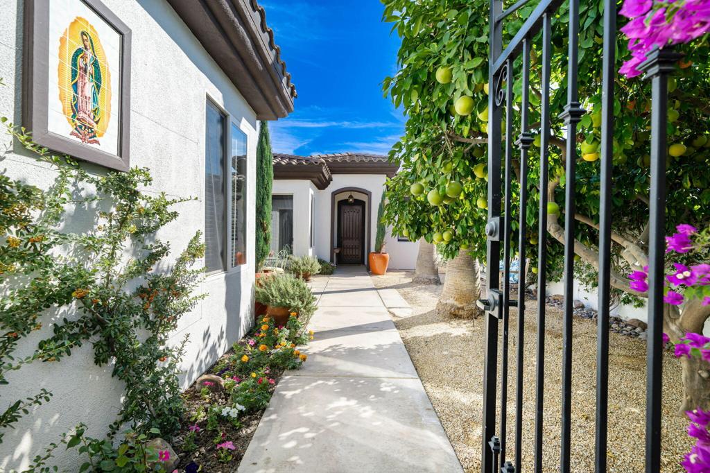 PGA Legends - Residential