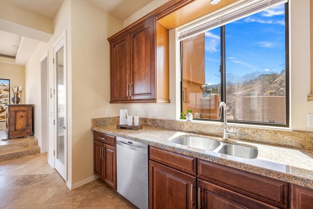 Pinyon Crest - Residential