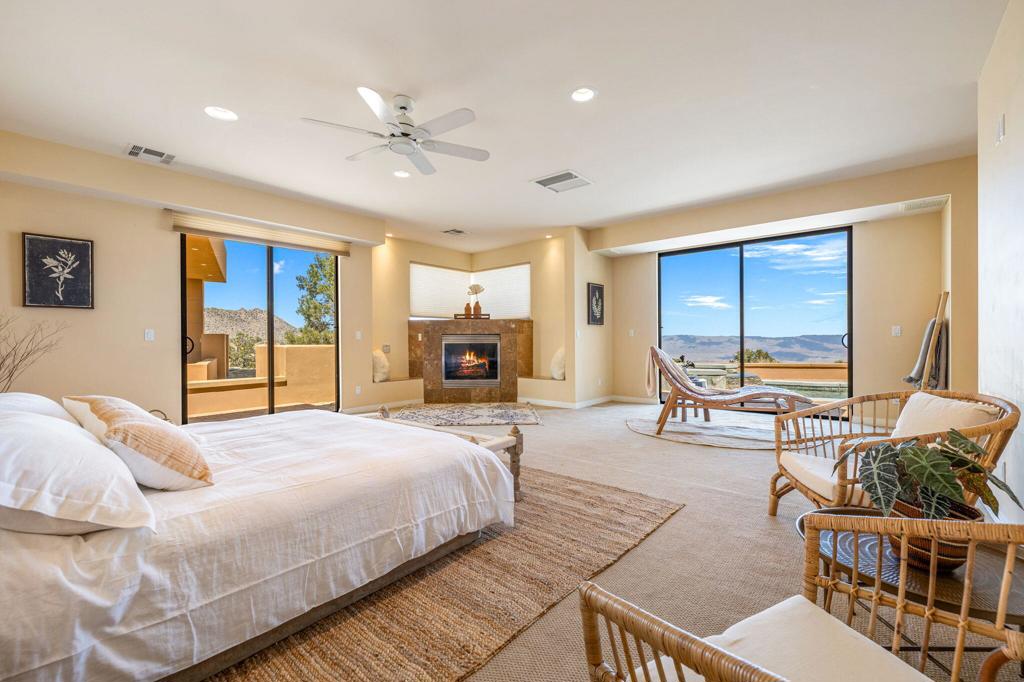 Pinyon Crest - Residential