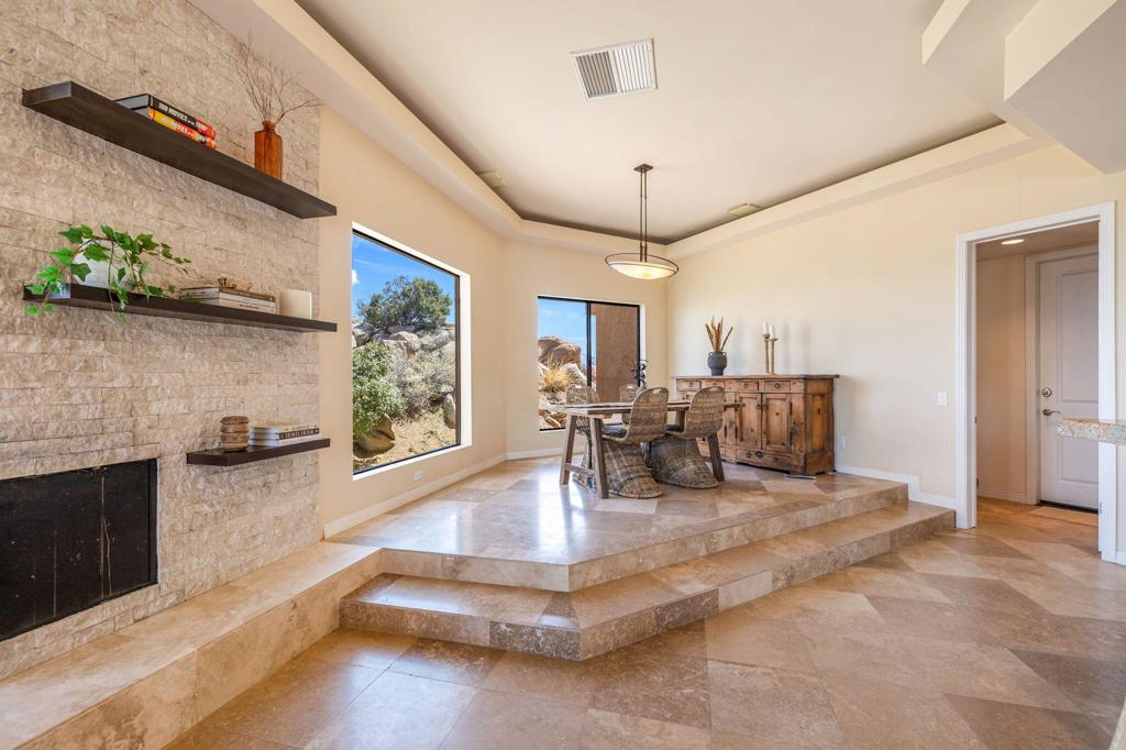 Pinyon Crest - Residential