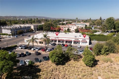 Photo of 13321 Burbank Boulevard, Van Nuys, CA 91401 (MLS # GD25207938) Photo of 13321 Burbank Boulevard, Van Nuys, CA 91401 (MLS # GD25207938)