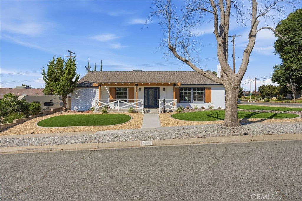 351 Sherwood