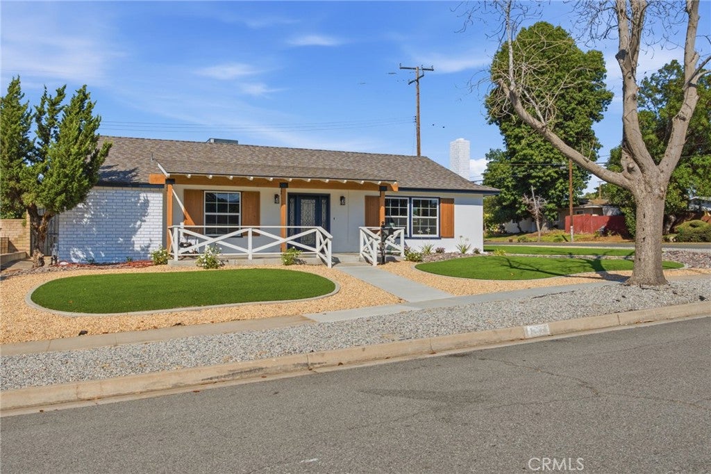 351 Sherwood