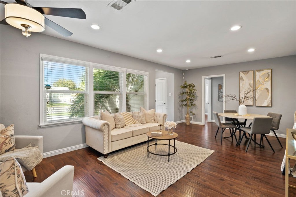 1426 Lancewood