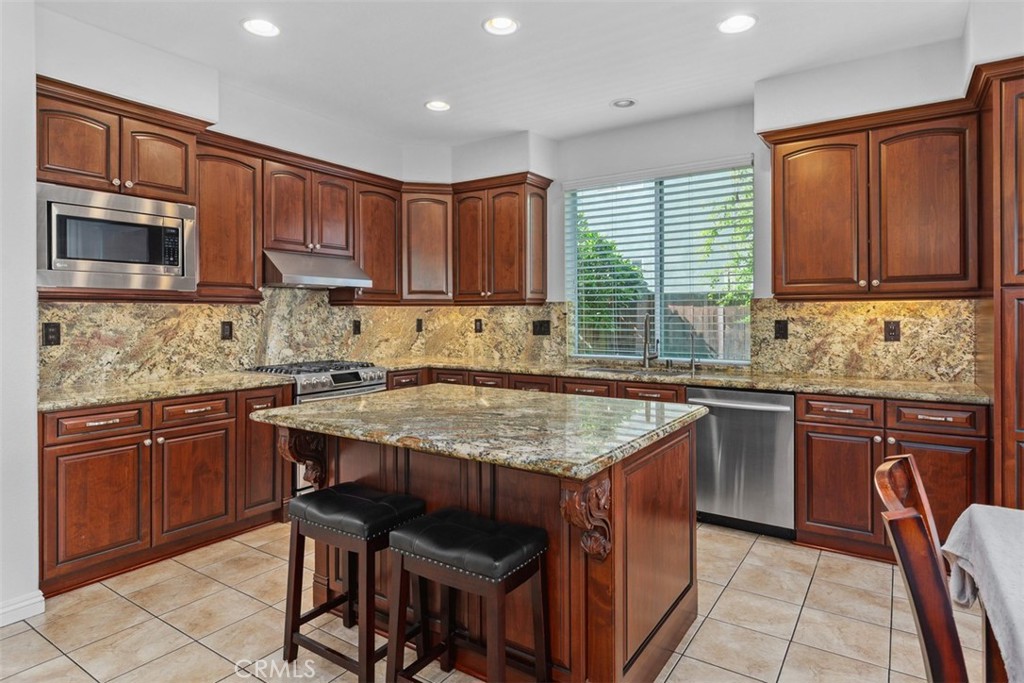 37710 Sprucewood
