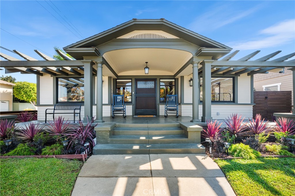 274 Grand Avenue