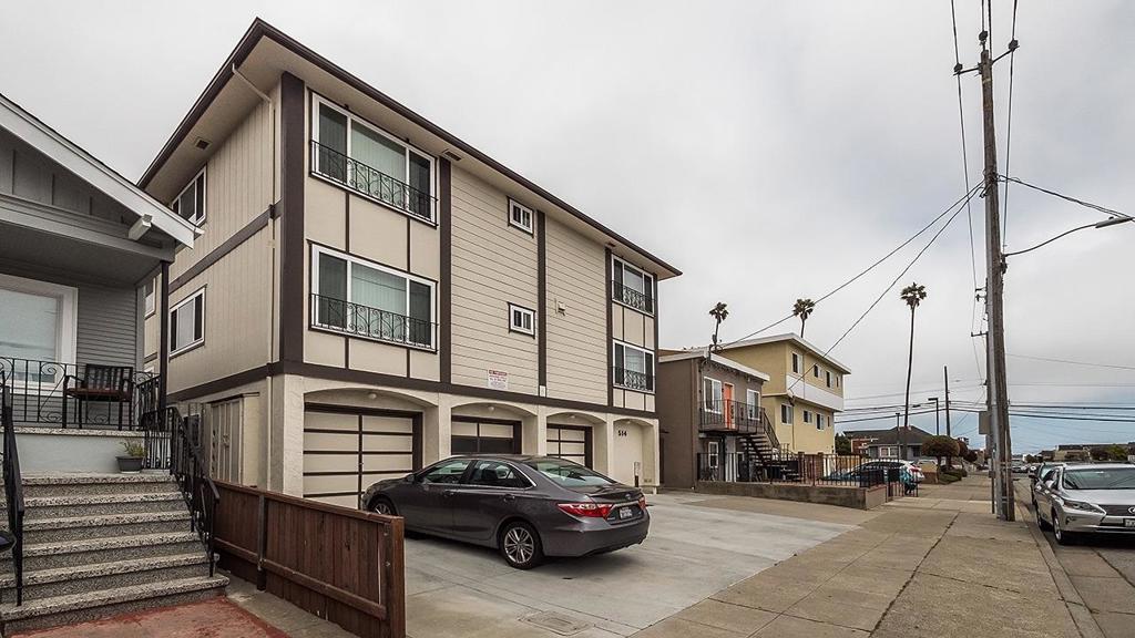 514 Baden Avenue