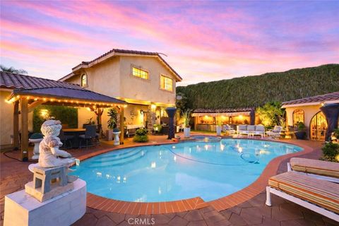 8906 Brock Avenue Downey CA 90240