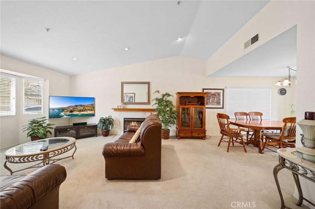 2622 Doray Circle