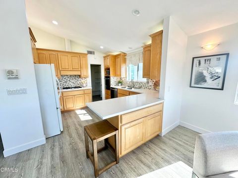 Tiny photo for 2827 Pierpont Boulevard, Ventura, CA 93001 (MLS # V1-32957)