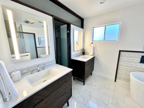 Tiny photo for 2827 Pierpont Boulevard, Ventura, CA 93001 (MLS # V1-32957)