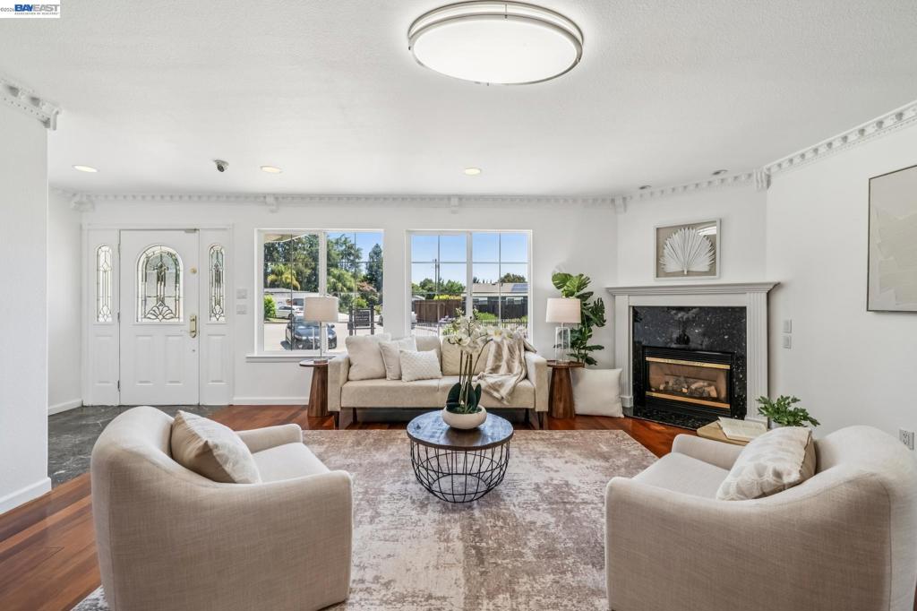 1882 Cortez Ct