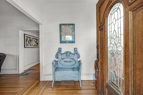 Photo of 976 Park St St, Alameda, CA 94501 (MLS # 41122829)