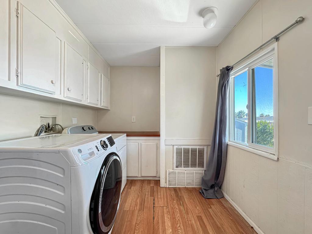 Not Applicable-1 - Manufactured In Park