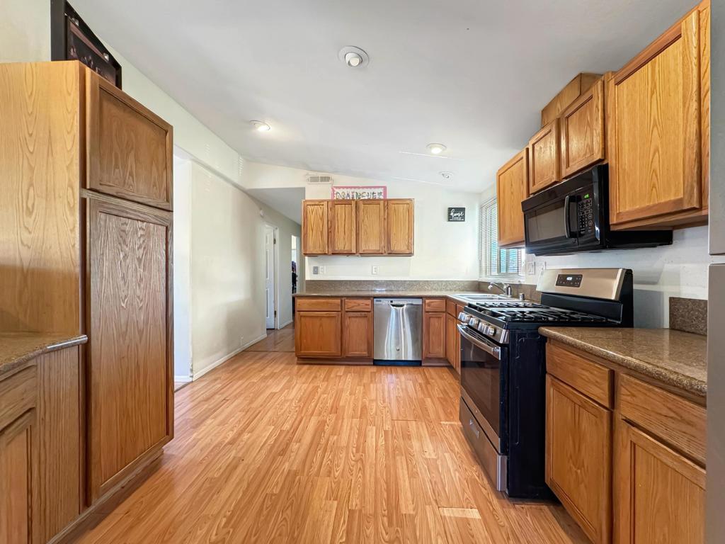 Not Applicable-1 - Manufactured In Park