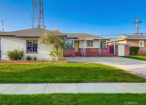 6513 Denmead Street Lakewood CA 90713