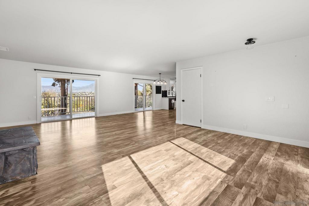 Valley Center - Residential