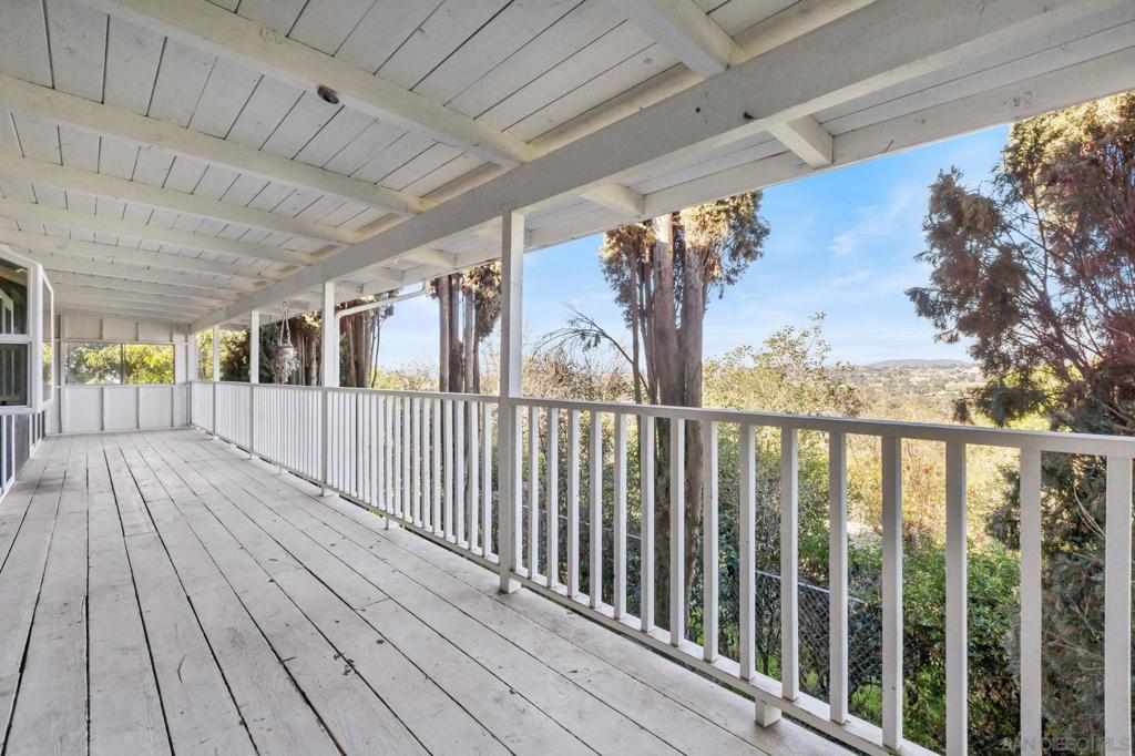 Valley Center - Residential