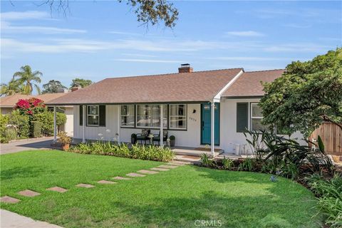 Photo of 2834 E Orange Grove Blvd, Pasadena, CA 91107 (MLS # AR25237286)