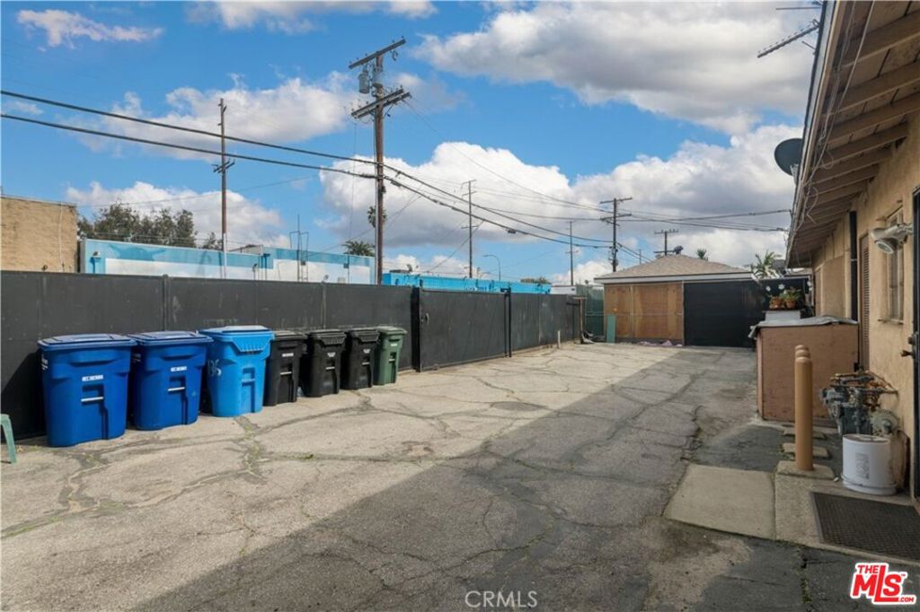 4132 Tuller Avenue