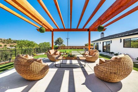 Tiny photo for 978 Colina Vista, Ventura, CA 93003 (MLS # V1-32138)