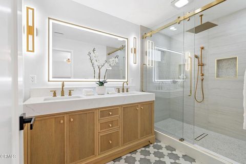 Tiny photo for 978 Colina Vista, Ventura, CA 93003 (MLS # V1-32138)