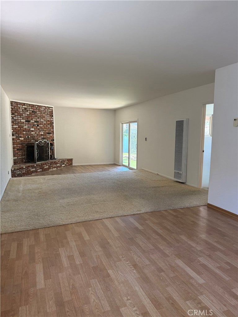 4818 W 136th