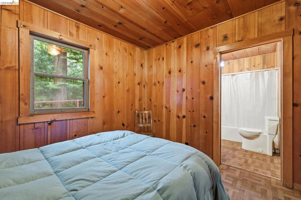 24249 Sugar Pine Rd