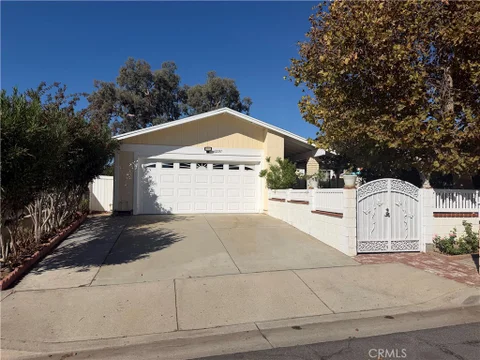 MLS: IG26218518
