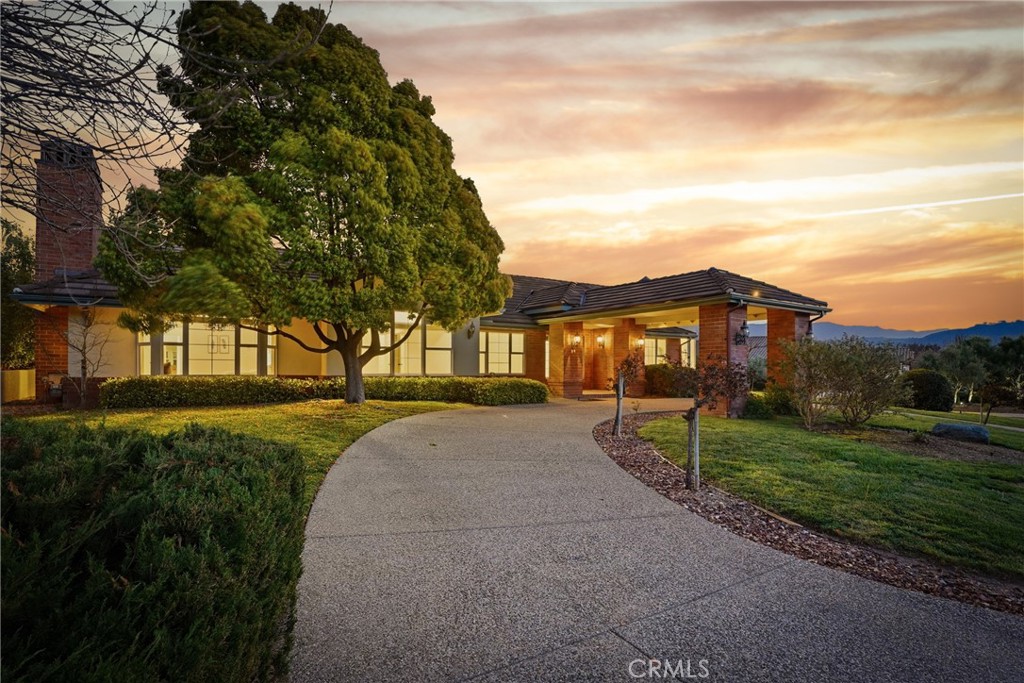 312 Freya Drive SL