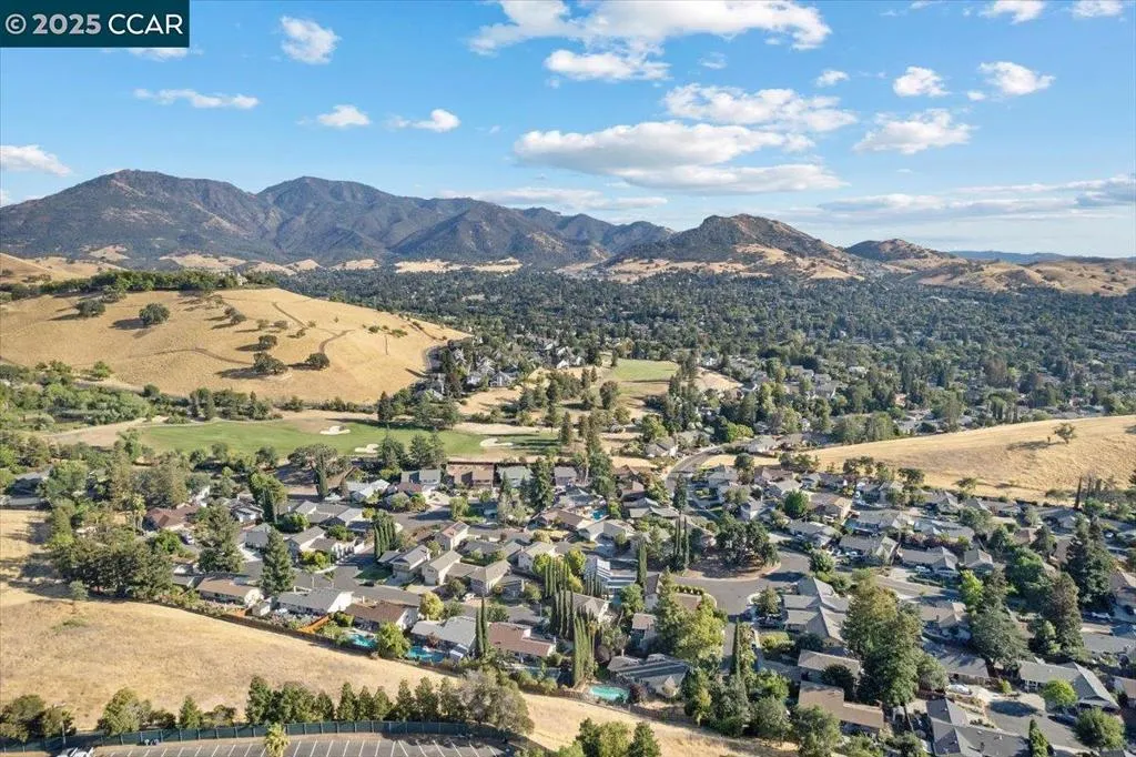 Concord, California 94521, United States, 3 Bedrooms Bedrooms, ,2 BathroomsBathrooms,Residential,Active,176694