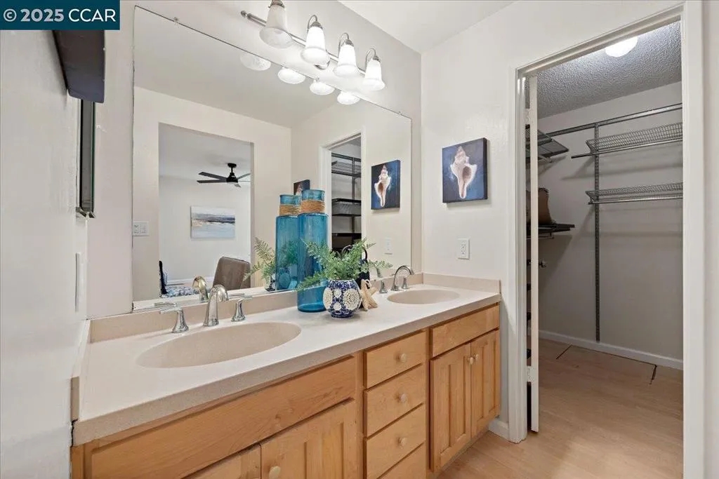 Concord, California 94521, United States, 3 Bedrooms Bedrooms, ,2 BathroomsBathrooms,Residential,Active,176694